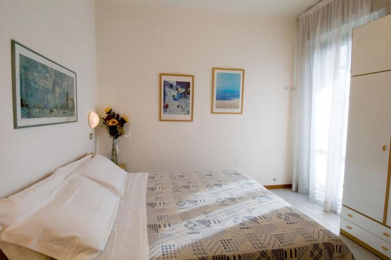 Residence Caterina กัตตอลิกา ภายนอก รูปภาพ